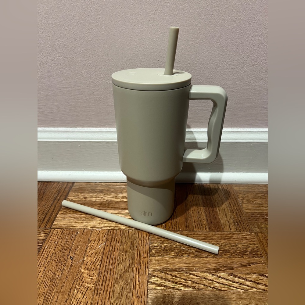 Simply Modern Beige Cup
